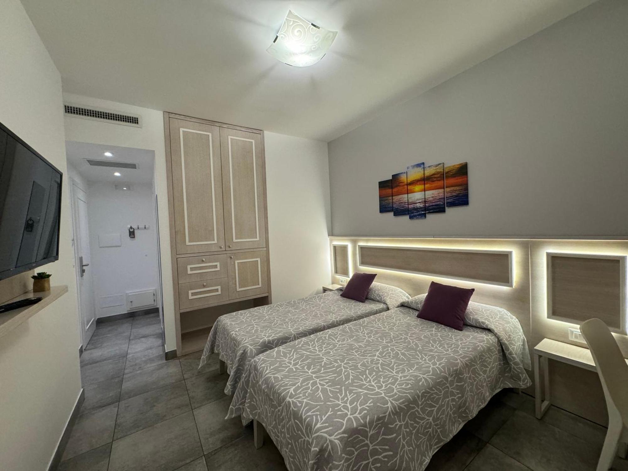 B&B Holiday Tropea Exteriör bild